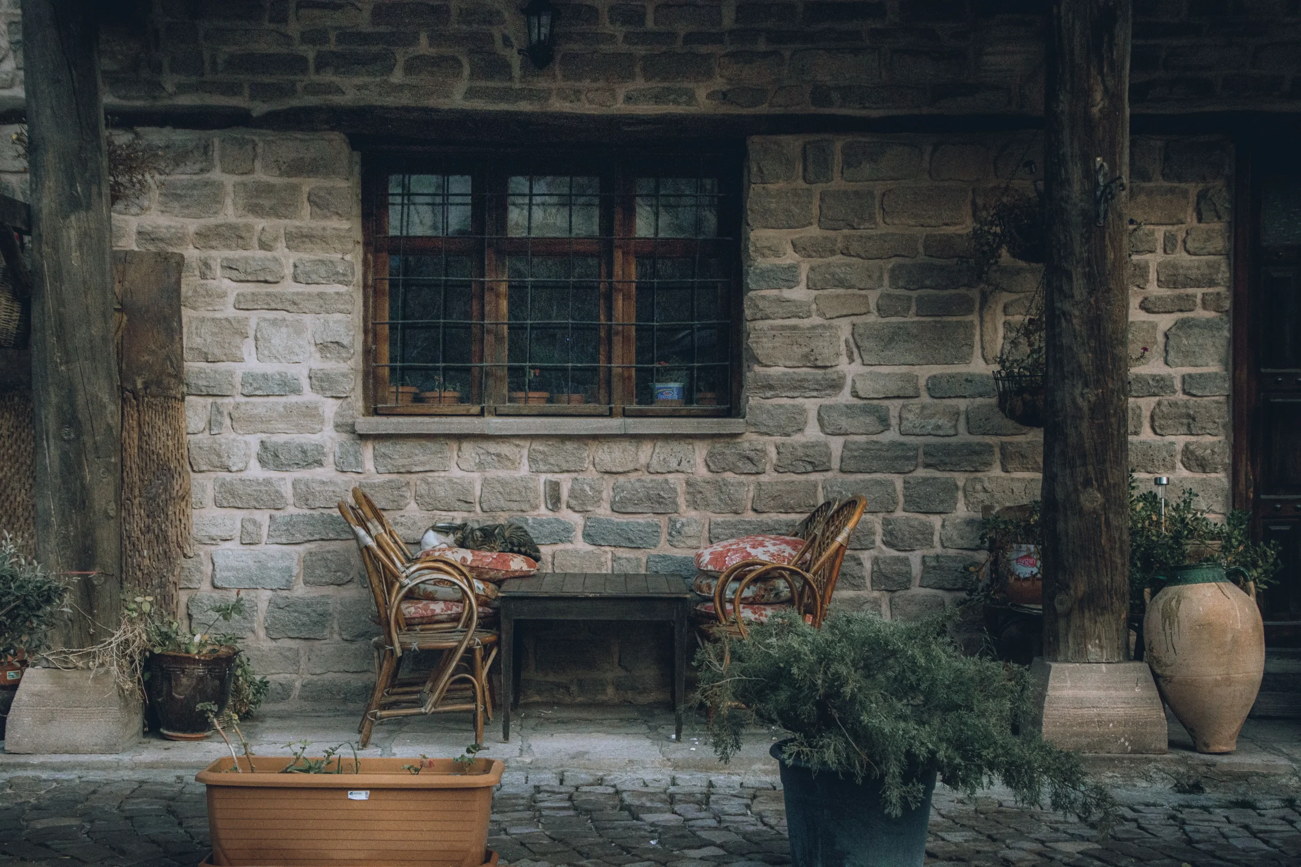 pexels-tkirkgoz-14690100 | | Manny's Exterior Design