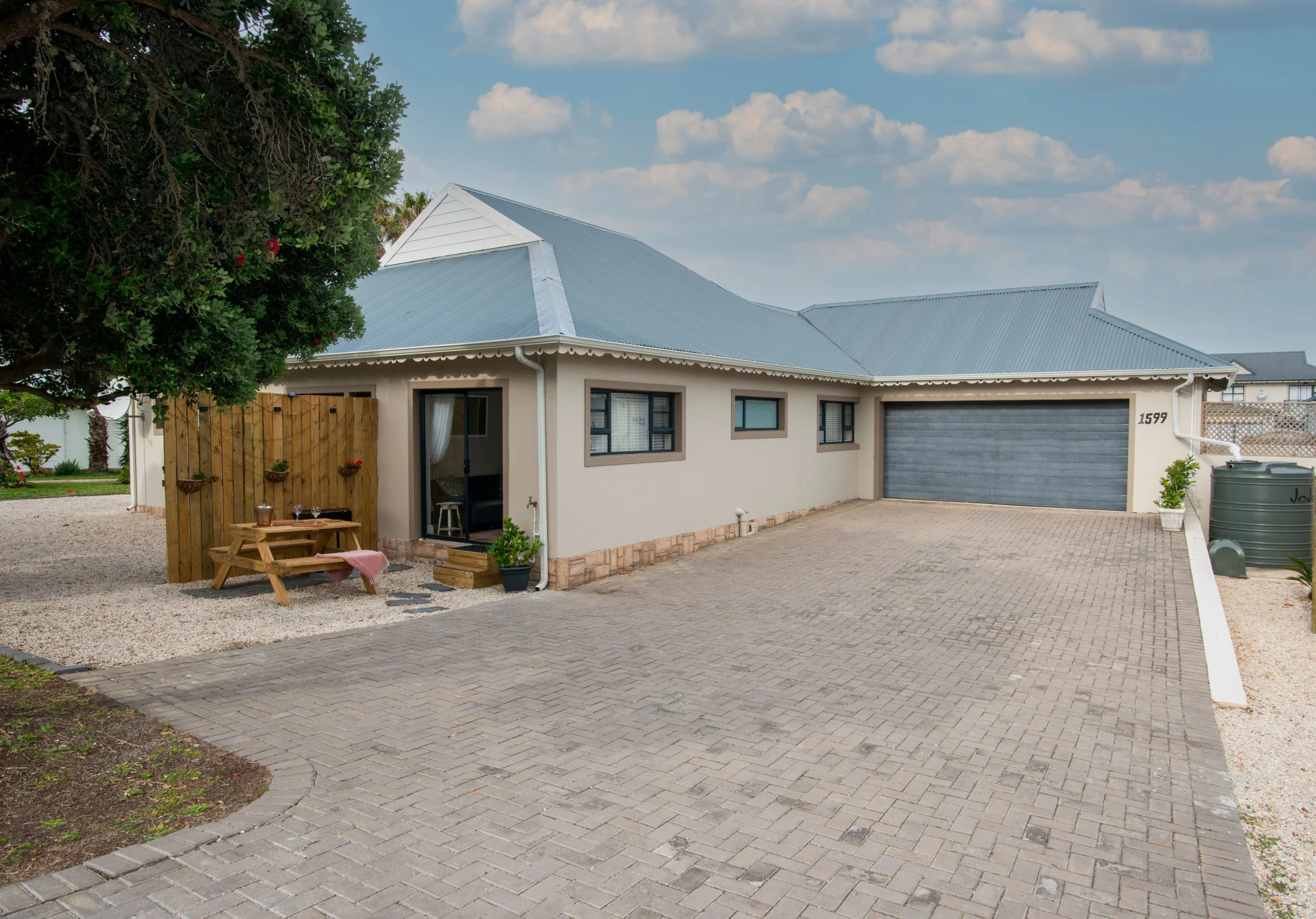 pexels-frans-van-heerden-201846-29324698 | | Manny's Exterior Design